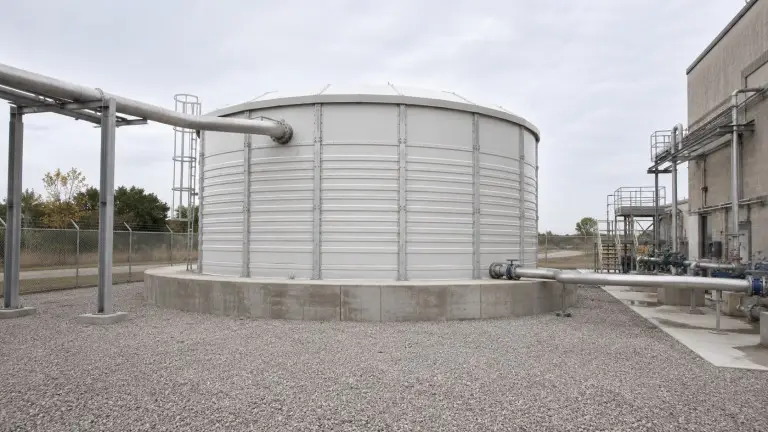 FRP fiberglass raw water storage tank outdoor installation, municipal water treatment backup